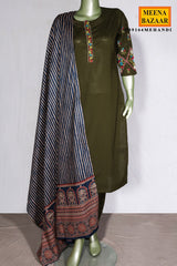 Mehandi Cotton Neck Embroidered Kurti for Women