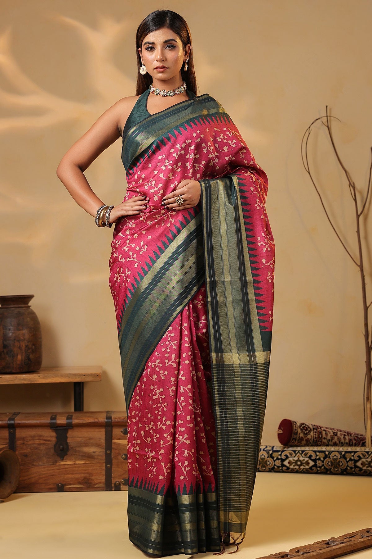 Rani Silk Weaving Saree Elegant Festive & Wedding Wear
