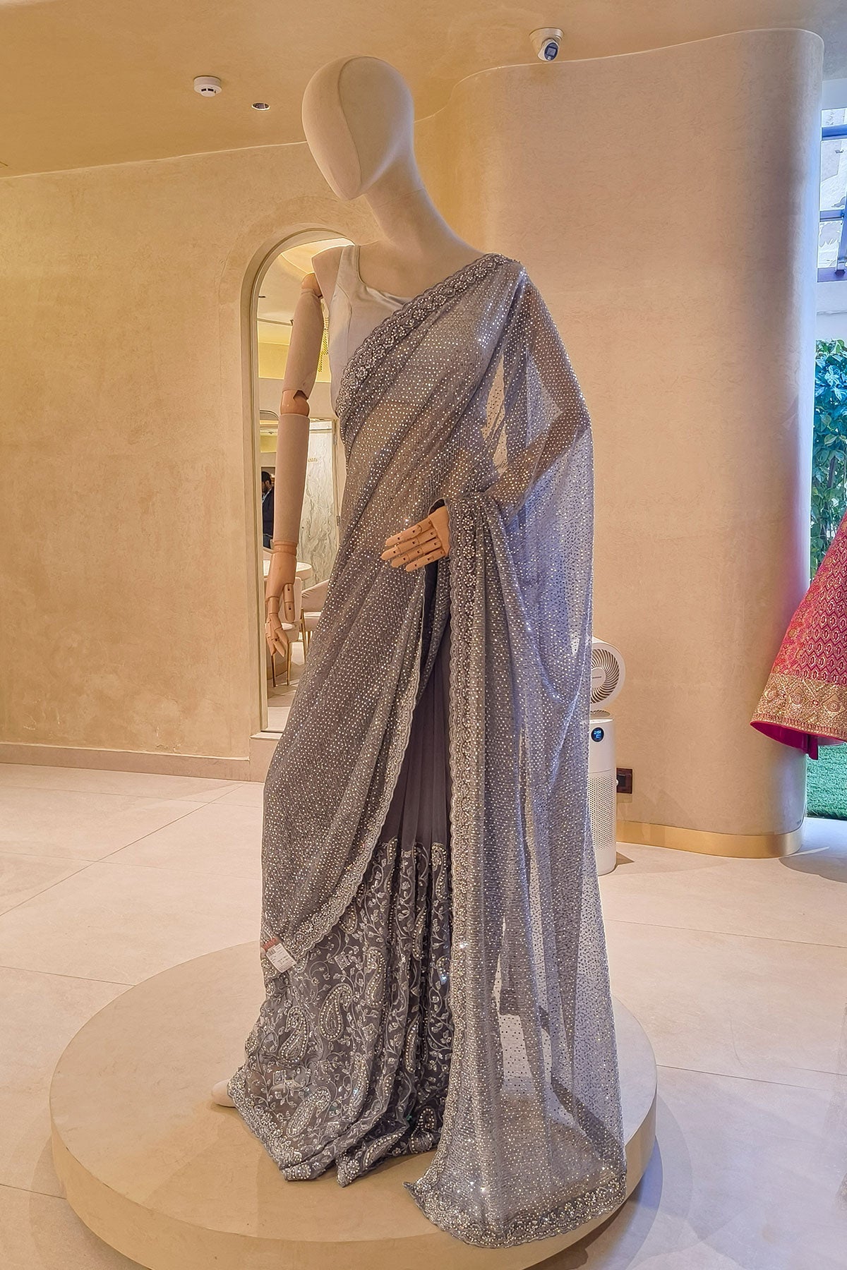 Shimmering Grey Elegance – A Statement Saree