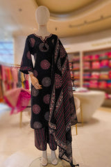 Noir Bloom Printed Suit Set