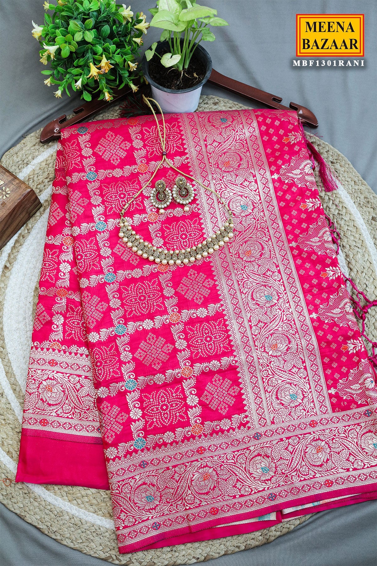 Floral Zaal Rani Silk Zari Woven Saree
