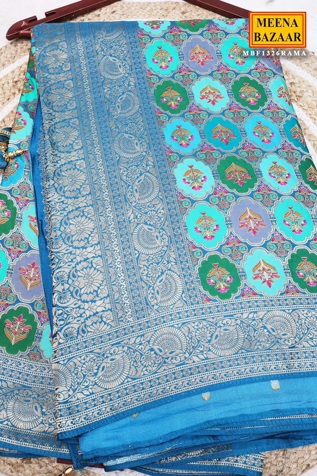 Rama Silk Weaving Saree Elegant Traditional & Festive Wear