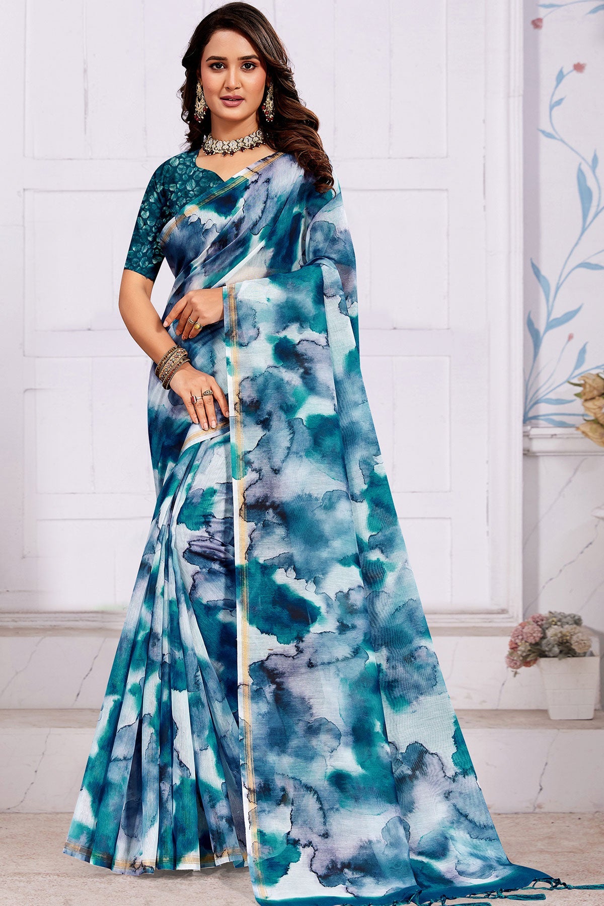 Elegant Blue Organza Printed Saree – Lightweight & Graceful Ethnic Wear