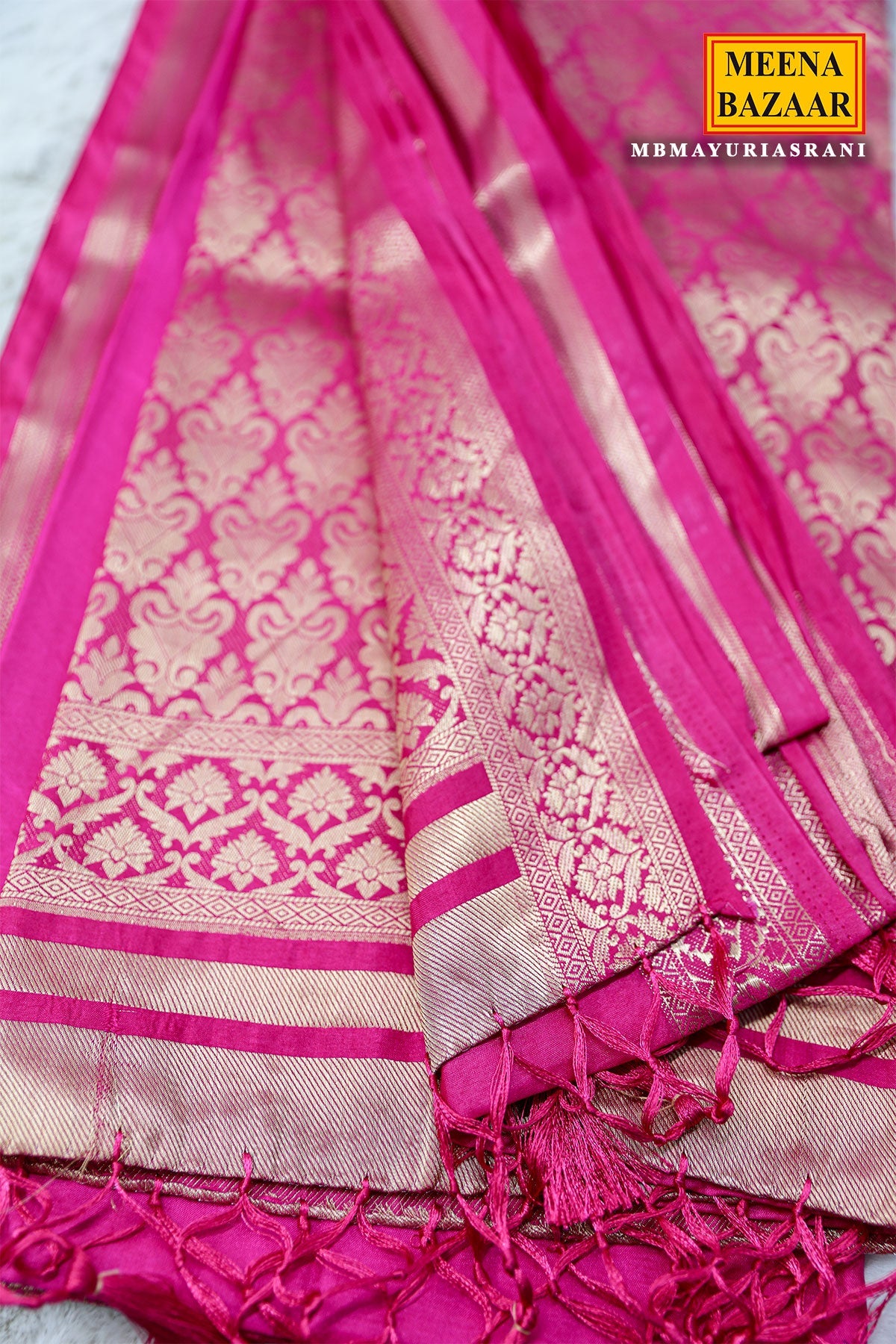 Rani Silk Weaving Buti Saree