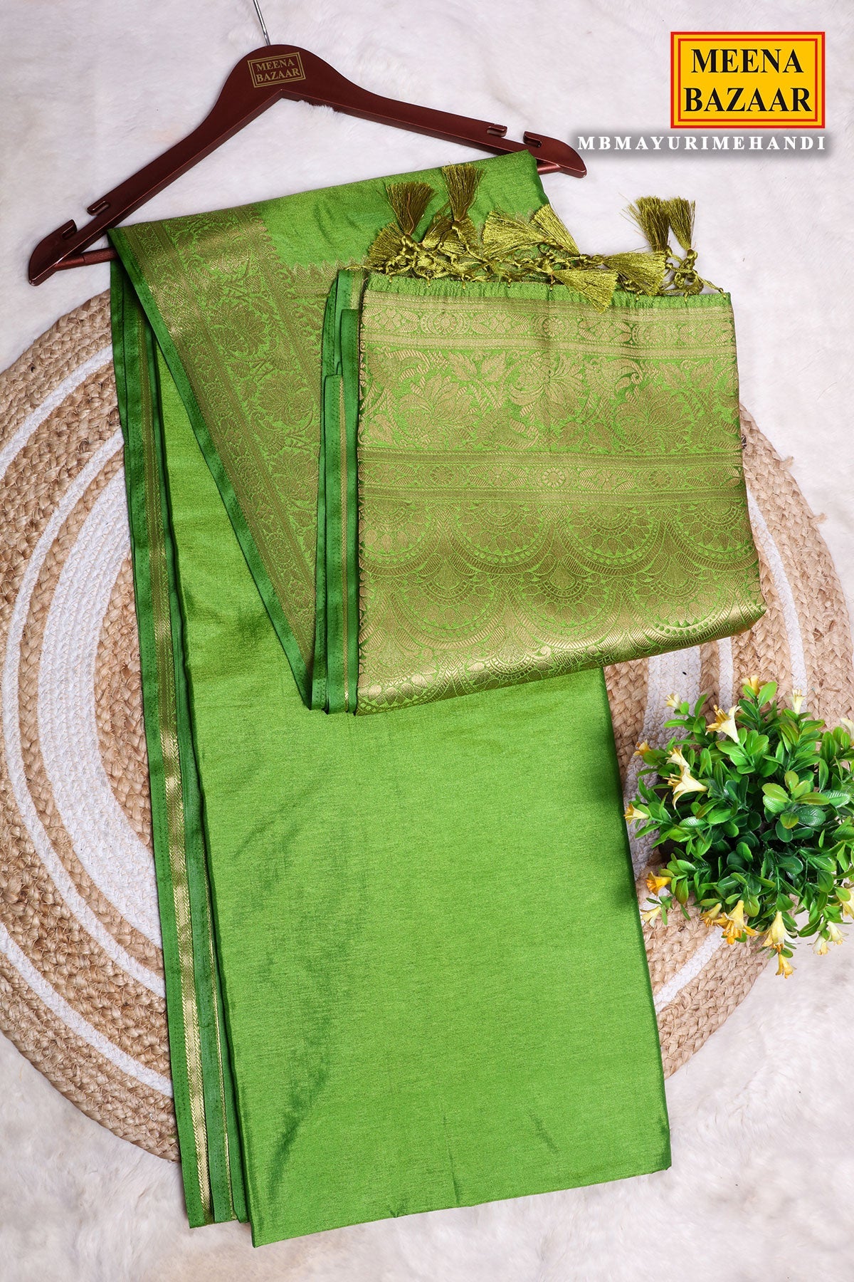Mehandi Silk Saree With Classic Weaving Buti Work