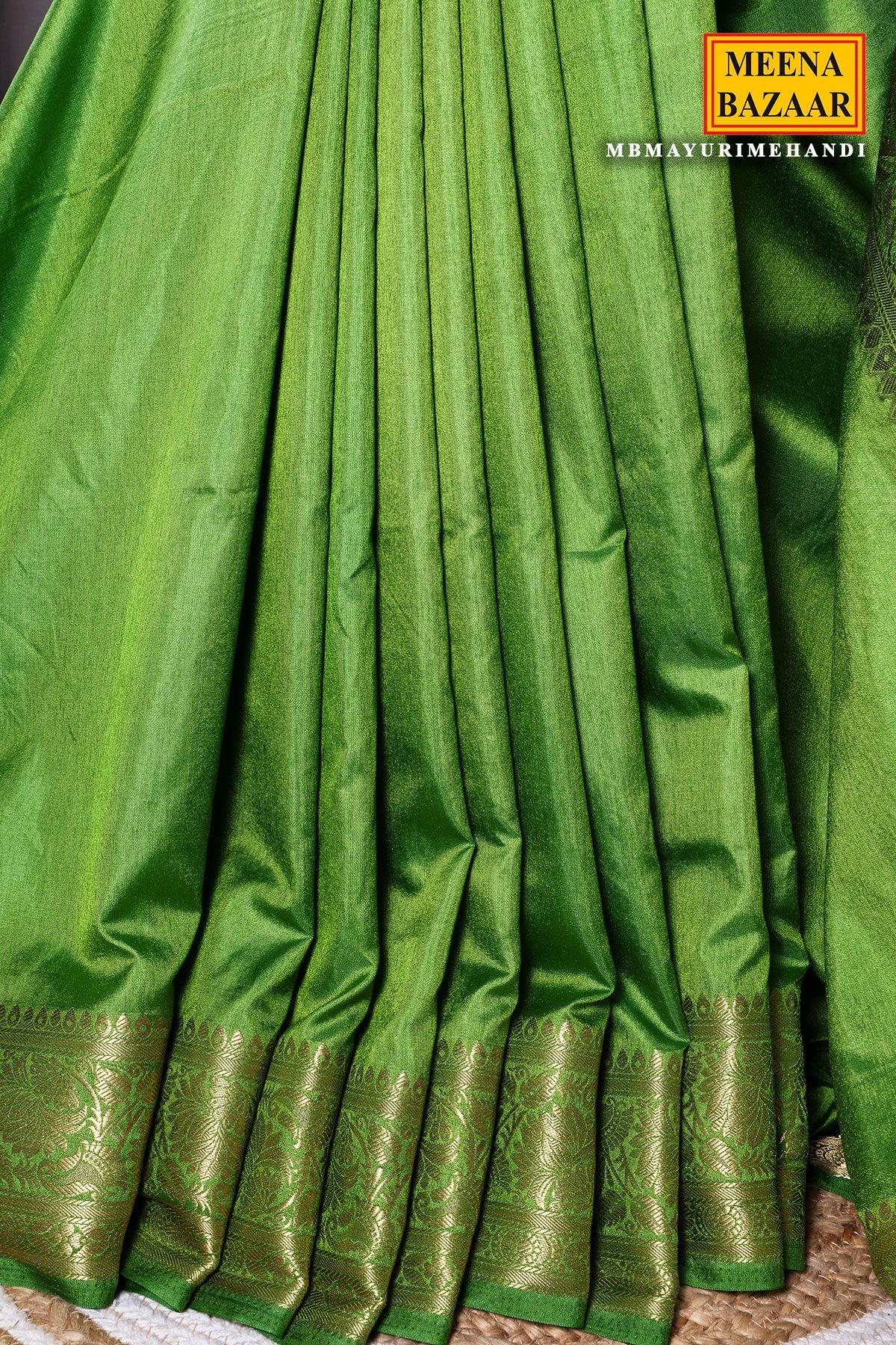 Mehandi Silk Saree With Classic Weaving Buti Work