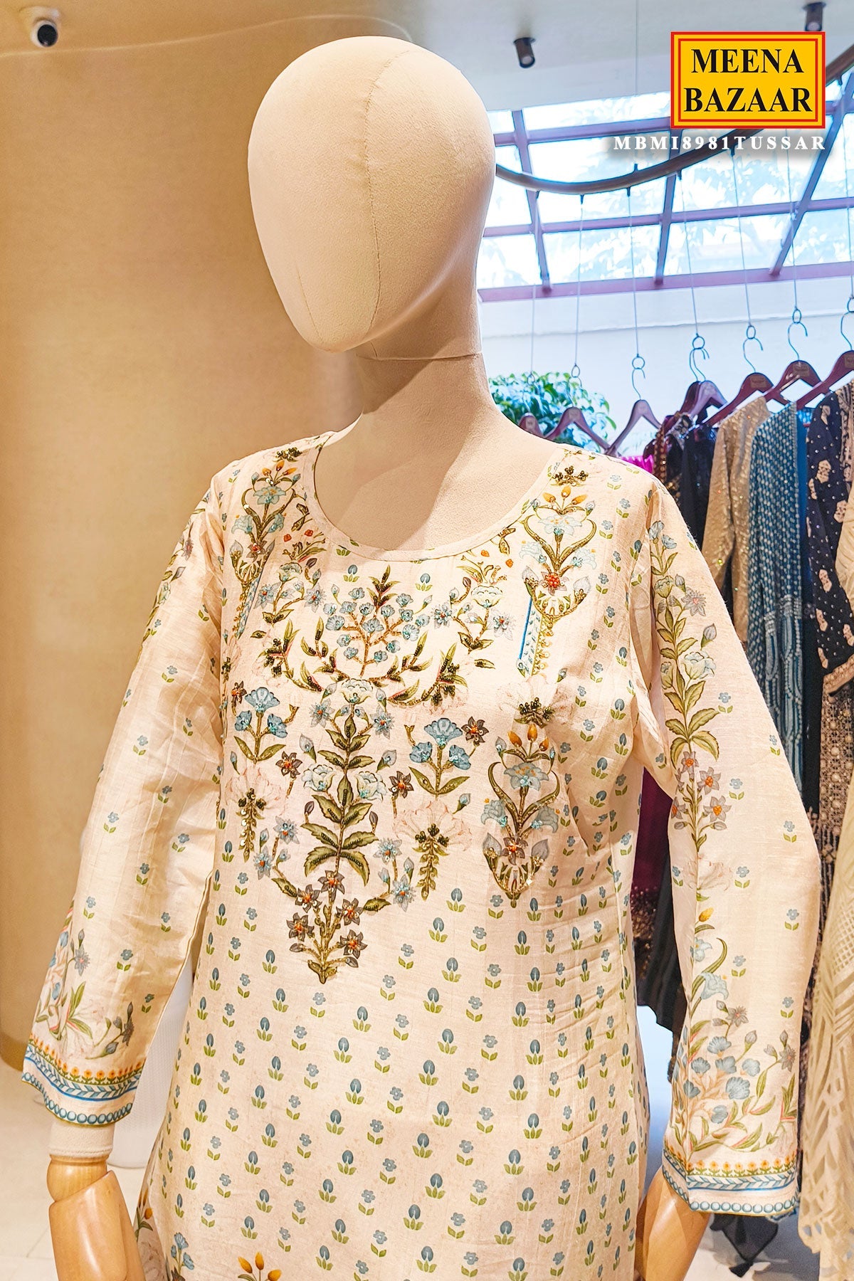 Elegant Floral Embroidered Kurta Set
