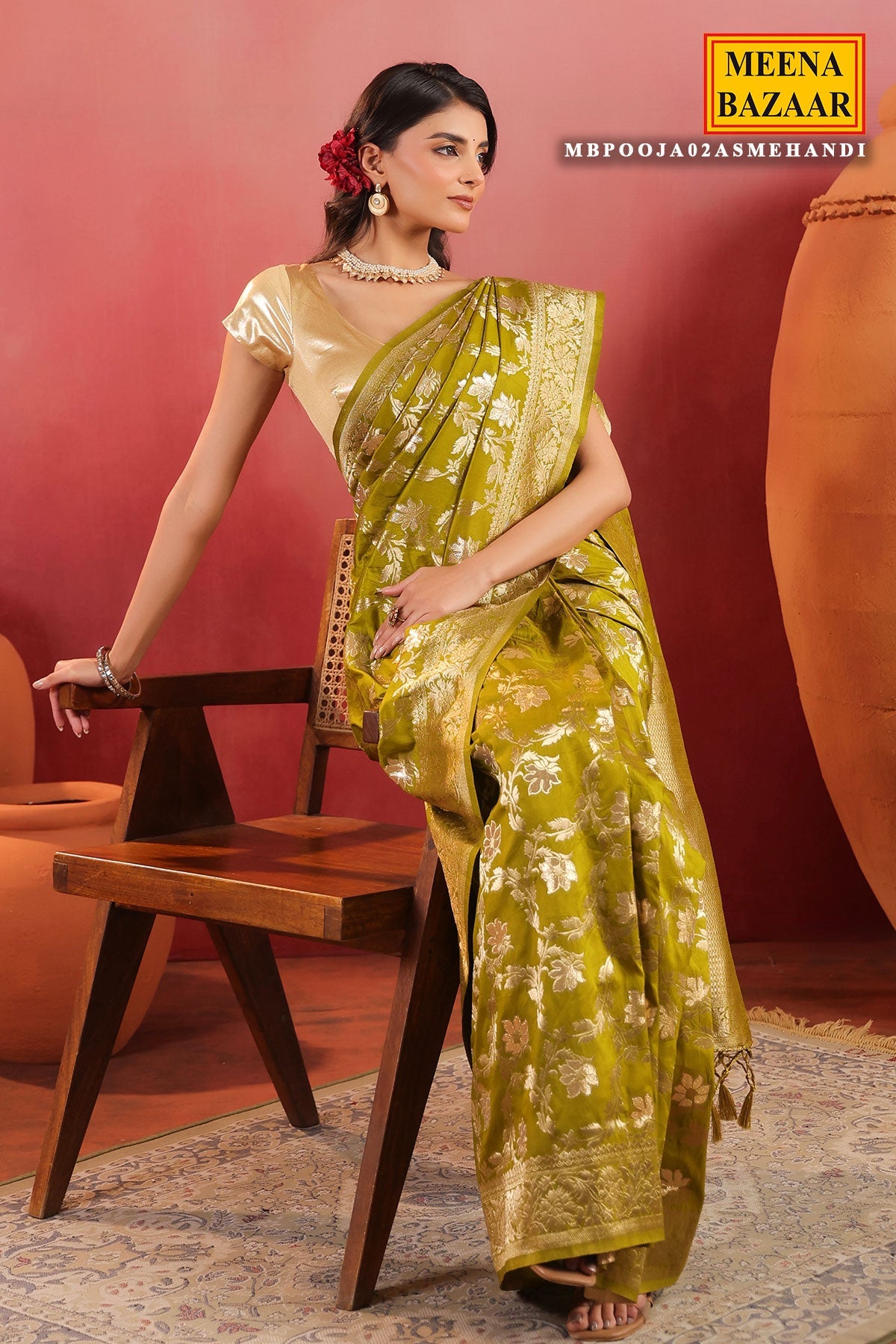Mehandi Silk Weaving Saree with Traditional Woven Detailing