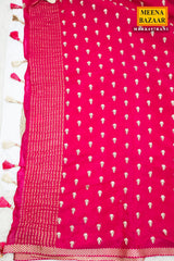 Rani Pink Chiffon Saree with Delicate Border and Elegant Drape