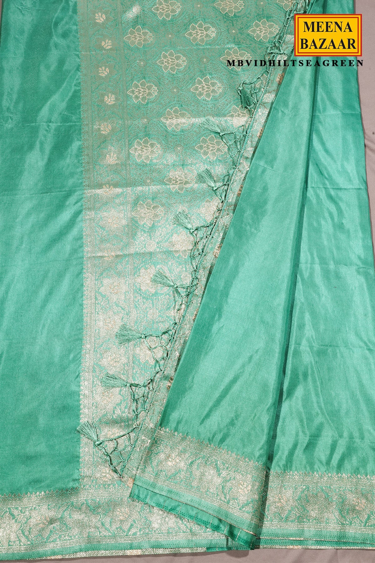 Sea Green Silk Saree with Refined Weaving