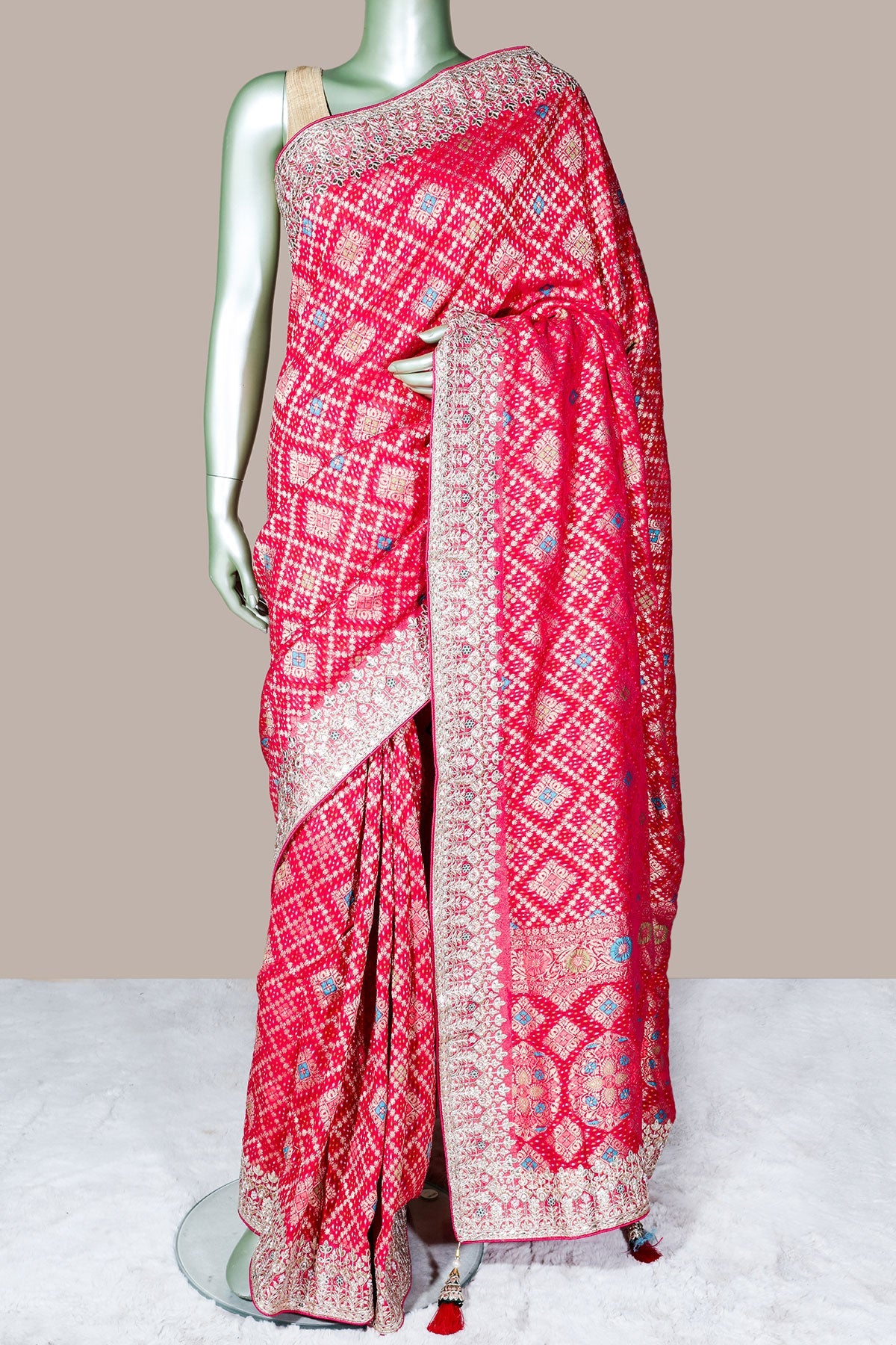 Royal Rani Khaddi Saree – Elegant Traditional Drape